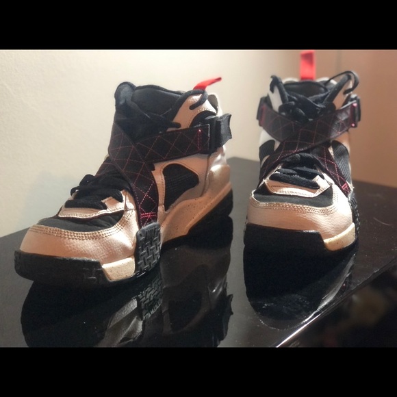 Nike Air Raid White University Red - Picture 5 of 7